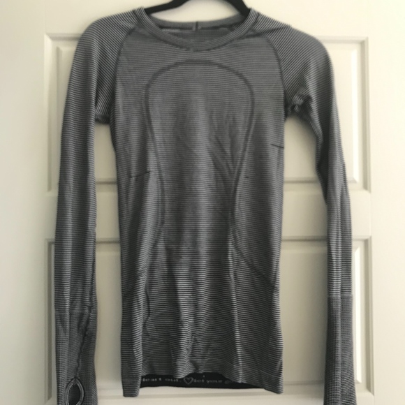 lululemon athletica Tops - Lululemon Swiftly Tech Long Sleeve Stripe Size 4